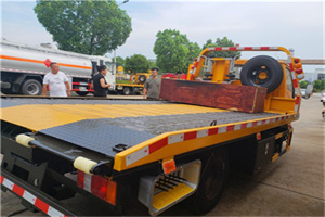 延寿附近拖车电话号码服务